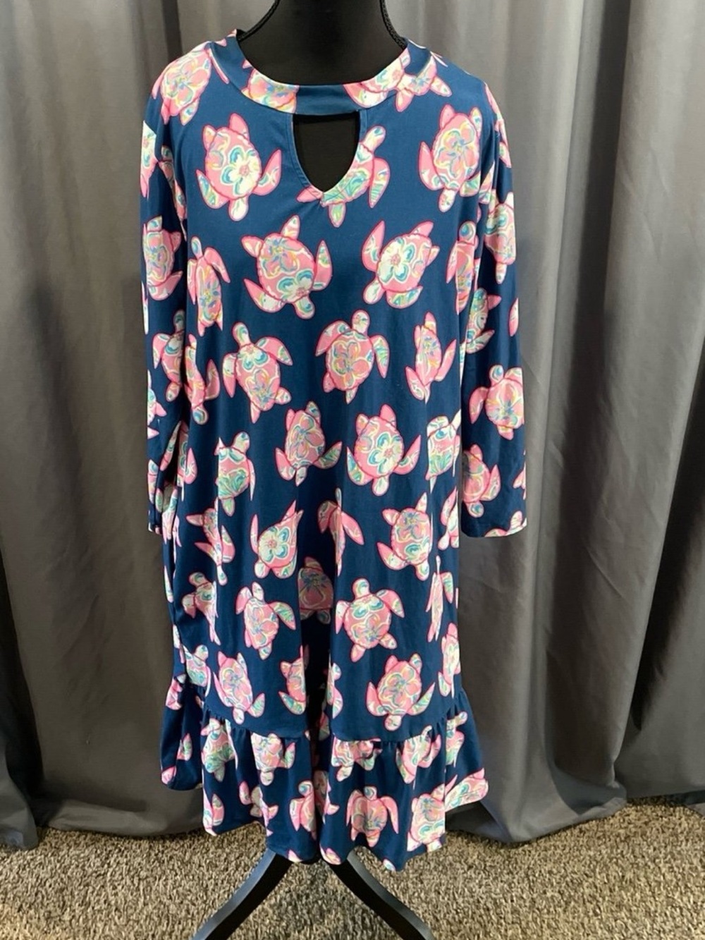 simply south turtle print ruffle, detailed dress size XL